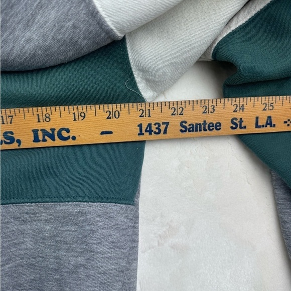 Vintage Oshkosh B’Gosh Crewneck Sweater Large Gray Green Great Country - Picture 8 of 11